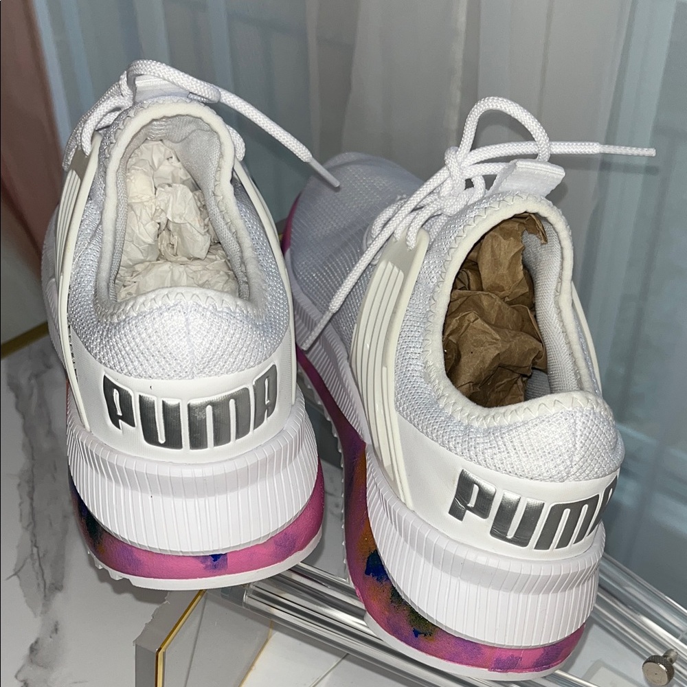 Puma Women's White and Multicolor Athletic Shoes -Size 11 - Picture 2 of 9